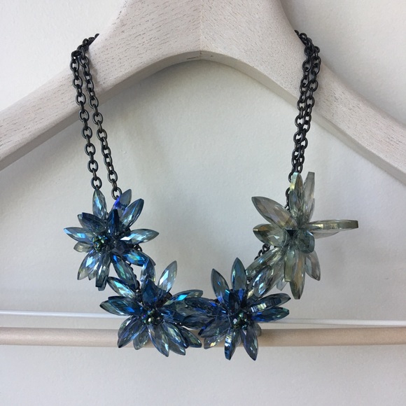 J. Crew - Glass Flower Necklace - Picture 2 of 7